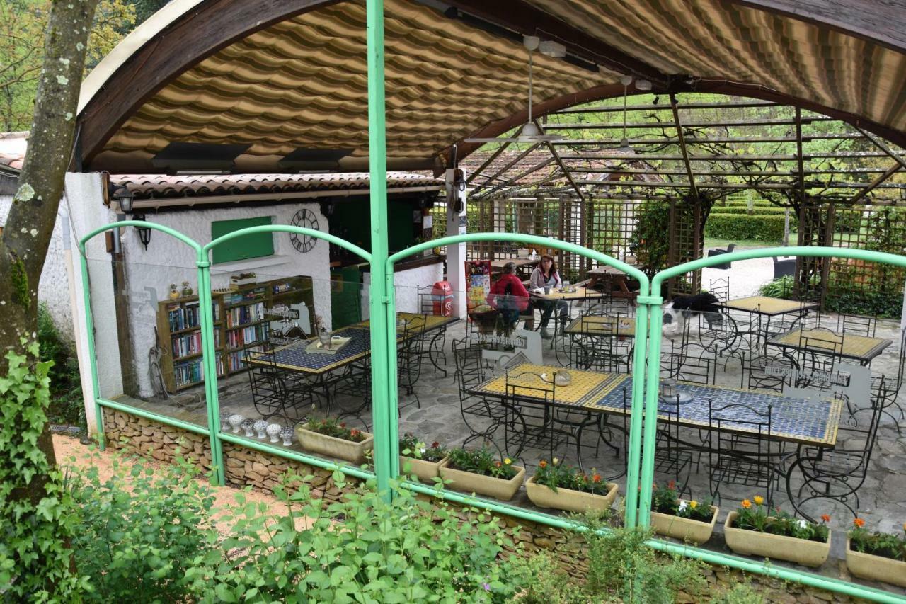 Hotel Camping Des Drouilhedes Peyremale Exteriér fotografie